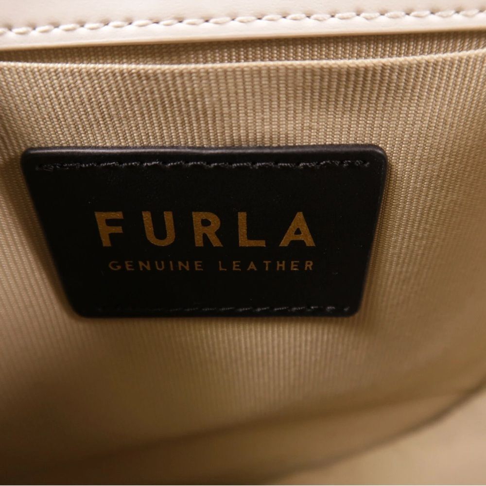 Rare Furla GHW Chain Floral Shoulder Bag Calfskin Leather White - Picture 6 of 13